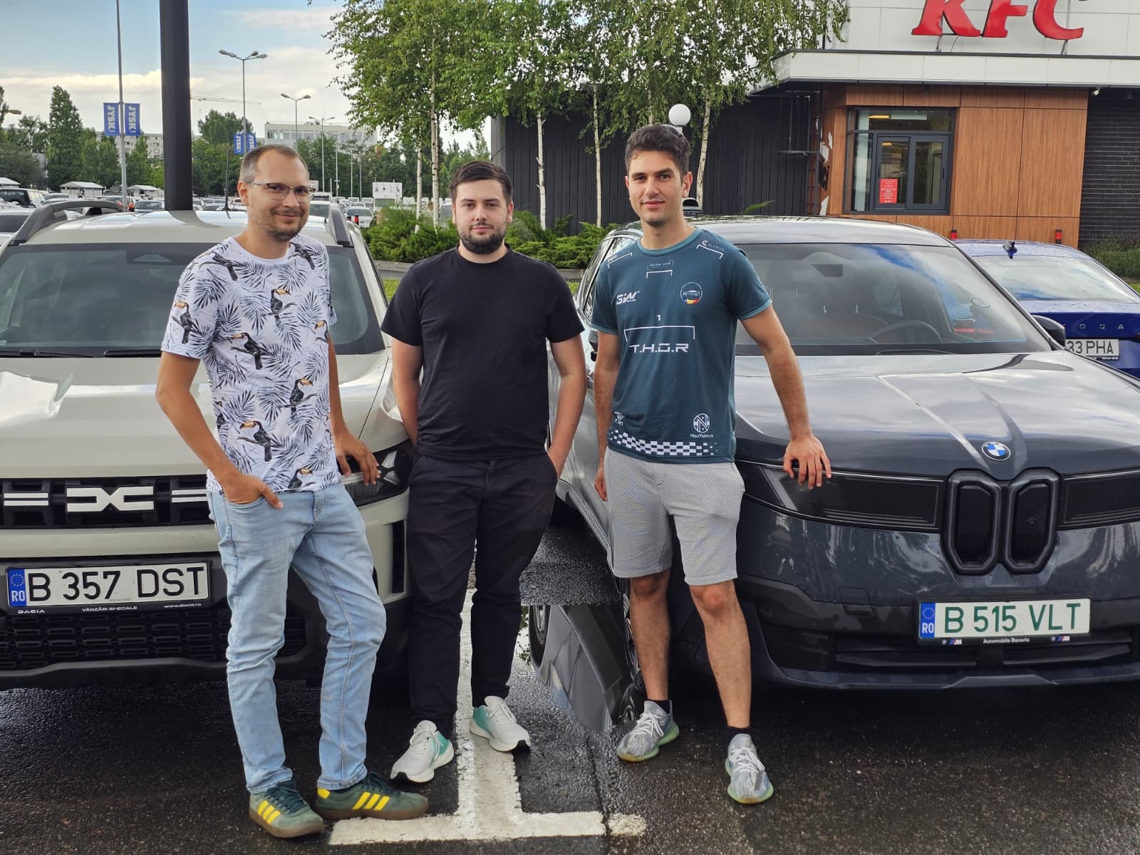 Întâlnirea de la finish cu echipa Duster